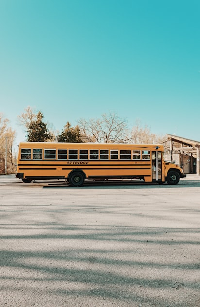 Top 5 Benefits of Group Transportation